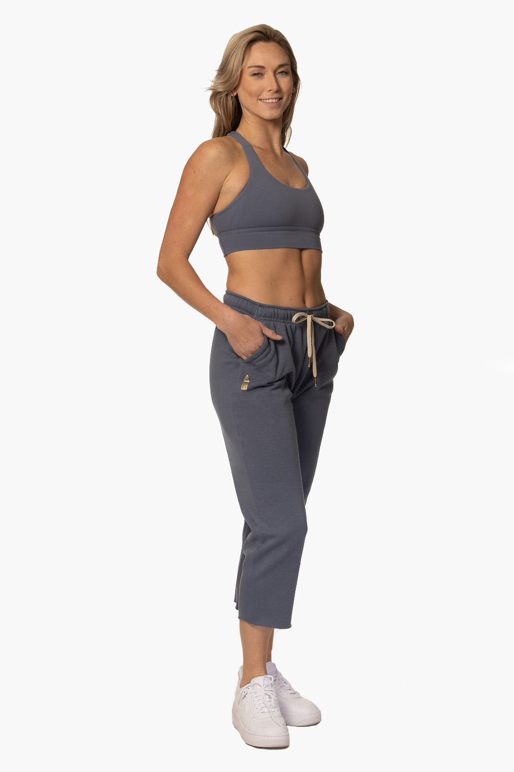 Strong Cut-Off Sweatpant - Graphite
