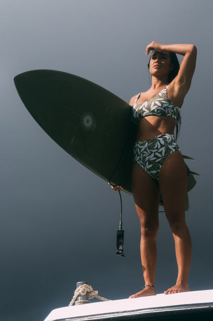  Elena Bikini Bottom - Nias